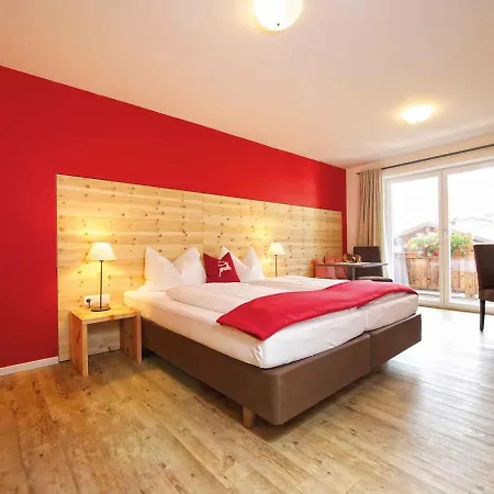 Steiger Hotel 4*